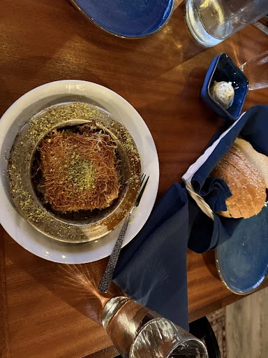 Meze Moon Mediterranean Cuisine photo 2