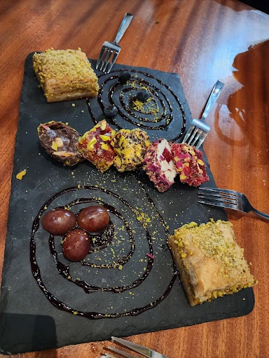 Meze Moon Mediterranean Cuisine photo 10